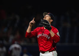 White Sox Notes on Hicks and Sandlin