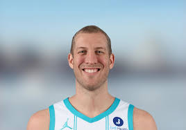 Mason Plumlee ready to make debut for Spurs