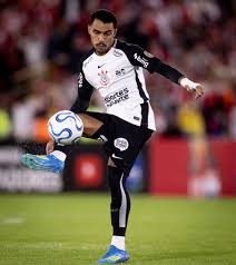 Lateral do Corinthians é assediado pelo futebol russo