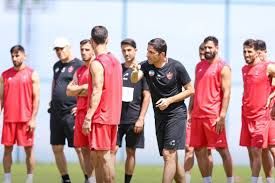 گلایه سرمربی پرسپولیس به گوش دو بازیکن اخراجی رسید
