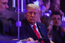 Trump diz que Irã derrubou helicóptero dos EUA e promete retaliação