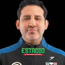 Oficial: Edgar Mejía queda fuera de Gallos Femenil tras una racha de pesadilla