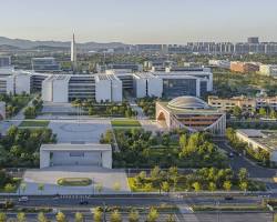 modern university campus in China architecture students, généré par IA
