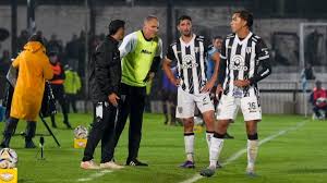 La dura autocrítica de Ismael Cortez tras la derrota de Gimnasia y Esgrima en el clásico ante la Lepra