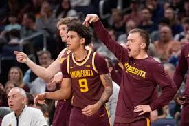 Gophers Head West to Face Washington