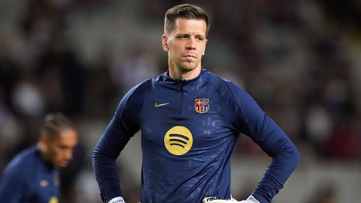 Wojciech Szczesny admits Hansi Flick is right to leave him on Barcelona  bench after goalkeeper came out of retirement to sign for La Liga leaders |  Goal.com