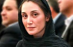 فرحبخش: به‌خاطر حجاب، قرارداد با هدیه تهرانی را لغو کردم!