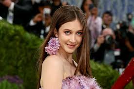 Nicole Kidman's Daughter Sunday Rose, 17, Breaks Major Met Gala Rule With Debut in Gown Bursting With Florals