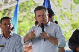 Governador vistoria casas, inaugura asfalto novo e leva mais R$ 6,5 mi para Figueirópolis d’Oeste