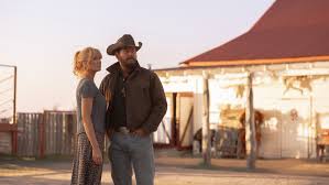 Kelly Reilly and Cole Hauser in Dutton Ranch