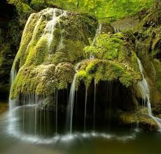 Imagini pentru cele mai frumoase cascade din lume video