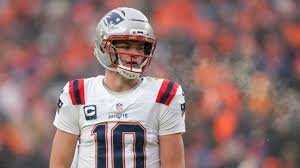 Patriots' Vrabel not too worried about QB Maye's shoulder
