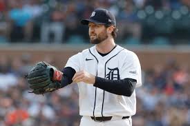 Tigers can clinch series win vs Royals with win on Saturday afternoon