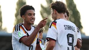 deutschland u19 – spanische fußballnationalmannschaft