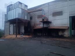 Incêndio atinge fábrica de móveis em Pouso Redondo