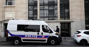 French Police Foil Apparent Bomb Attack Outside Bank of America in Paris
