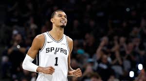 En el nombre de Victor Wembanyama