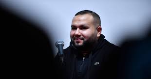Anasse Kazib : Procès pour apologie du terrorisme et soutien de la gauche