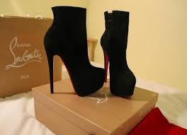 Résultat de recherche d'images pour "‫الاحذية الجديدة للبنات‬‎"