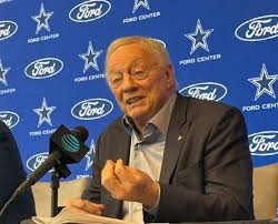 Jerry Jones talks Venezuela, busting Dallas Cowboys budget and winning more Super Bowls. What to believe