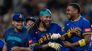 Josh Naylor's Unexpected Base-Stealing Surge with the Mariners