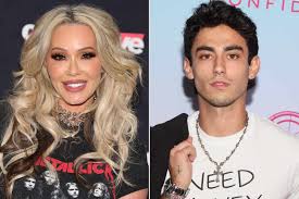Bunnie Xo Shares Loved-Up TikTok Video with Netflix Reality Star Dylan Wolf, 24: ‘Gave Me My Smile Back’