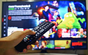 ¿Cómo afectará a usuarios de streaming la fusión Netflix-Warner? Aquí te decimos