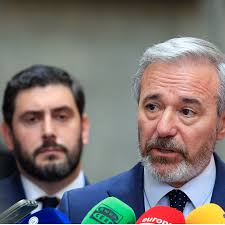 Los 'calcos' y diferencias de los acuerdos de PP y Vox en Aragón y Extremadura