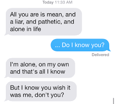 TayText App Fills Your Texts with Taylor Swift Lyrics : People.com via Relatably.com