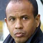 Le 29 octobre 2005, à la suite de la démission de l&#39;entraîneur Riza Calimbay, le club stambouliote BESIKTAS SK recrutait l&#39;entraîneur français Jean Tigana, ... - Jean_Tigana-b6e78