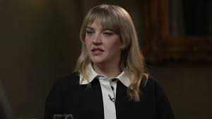 Self Esteem Singer Sparks Debate on Music Industry's Privilege Gap