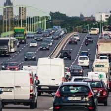 Paula Gama: Rodízio em SP completa 30 anos pressionado por eletrificação dos carros
