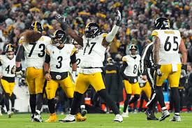 Steelers trade tackle Broderick Jones to Cowboys: Source