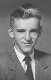 William Chadwick was born on 12 Oct 1935 in Graylands, Washington and died on 8 Dec 1980 in San Francisco, San Francisco County, California at age 45. - D1_2_218