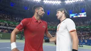 Djokovic Avanza en Shanghai: ¿Llegará en Plena Forma a Semifinales? - Imagen principal del artículo