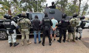 Detienen a señalados como colombianos extorsionadores; van 7