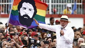 Lula adia comício em Florianópolis para mesma data de evento de Flávio Bolsonaro em SC