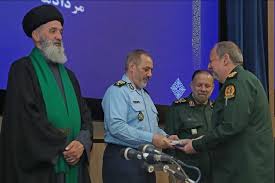 وزیر دفاع