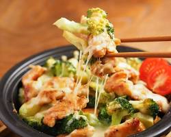 鶏むね肉の照り焼き チーズ焼きの画像