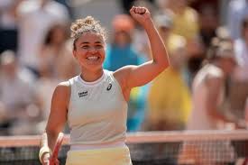 WTA Wimbledon First Round Best Bets Including Jasmine Paolini vs Robin Montgomery