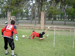 Resultado de imagen para entrenamientos de futbol para jovenes