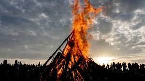 Stora listan: Här hittar du valborgseldar nära dig