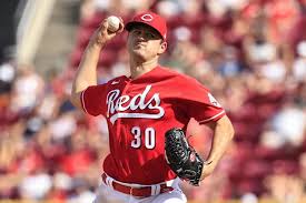 Rhett Lowder takes the mound opposite old friend Tyler Mahle