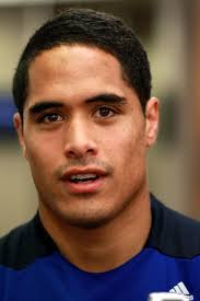 Less than two years ago, Aaron Smith was not even a professional rugby player - he cut and blow-dried hair in his time away from the paddock. - aaron_smith_4fcbd59c78
