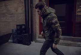 Résultat de recherche d'images pour "canada goose black label womens"