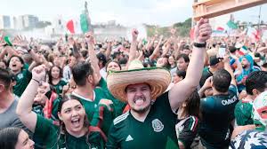 Más de 88 toneladas de basura dejan festejos por triunfo del Tri en Guadalajara