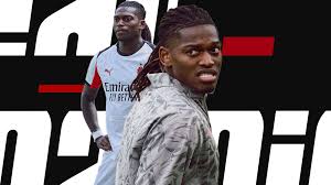 Milán ya contactó a los agentes de Leao: podría irse por 60-70 millones de euros. Fenerbaçe y Galatasaray insisten, y Tottenham también está interesado