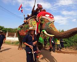 Image of ประเพณีแห่ช้างบวชนาคไทยพวน บ้านหาดเสี้ยว