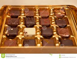 Resultado de imagen para imagenes de chocolates de todo tipo en cajas