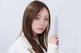 乃木坂46梅澤美波、卒業コンに向けた重圧と新写真集の魅力を語る